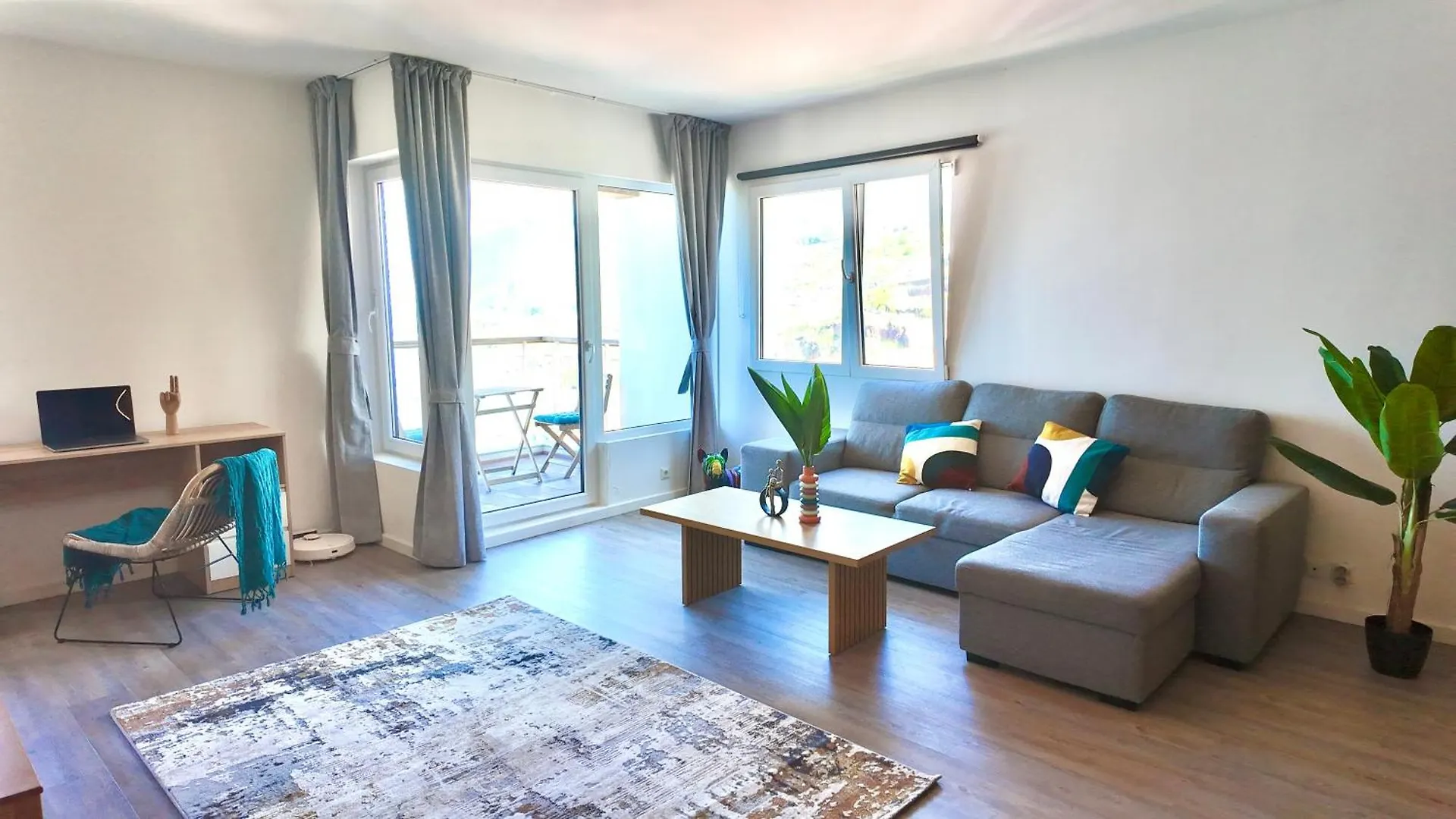 High View Apartment Funchal 0*,  Portekiz